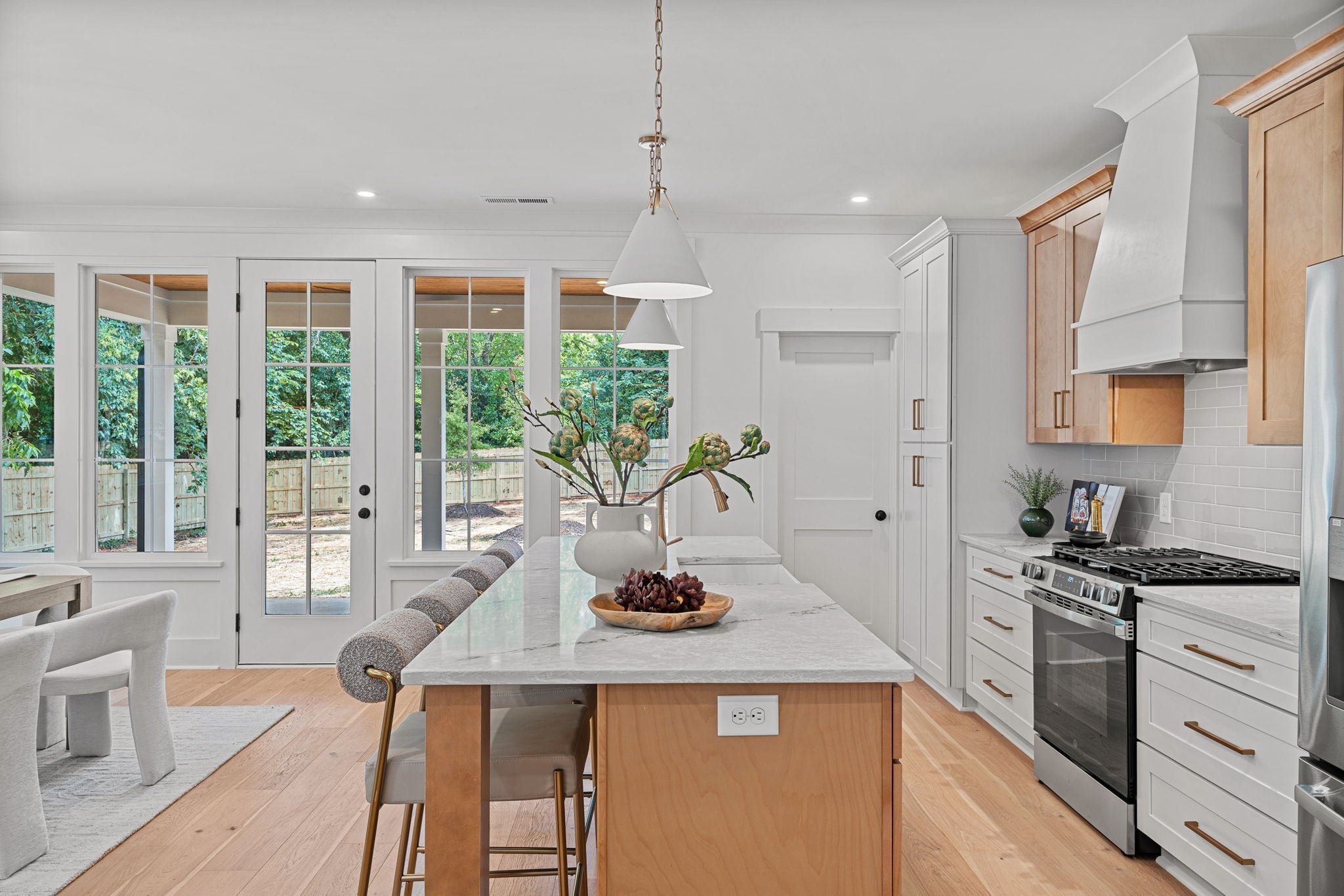 Discover Quality Wholesale Kitchen Cabinets for Your Next Project
