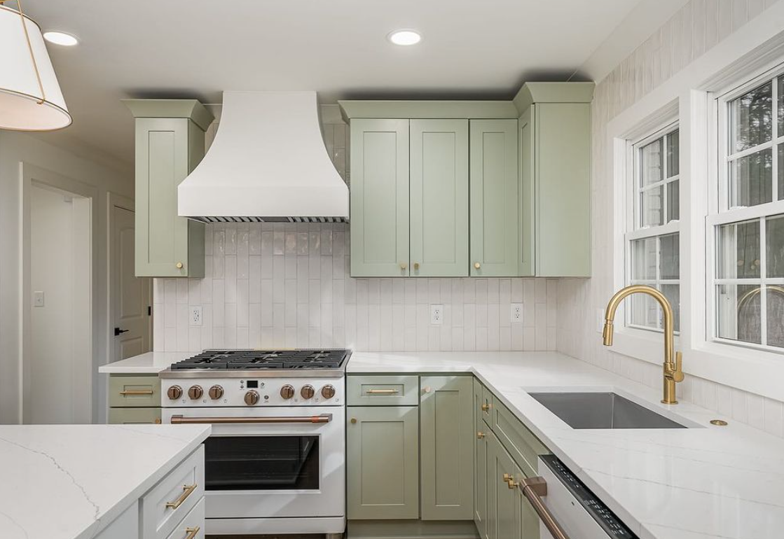 Wholesale Kitchen Cabinets in North Carolina: Affordable Quality for Builders and Dealers