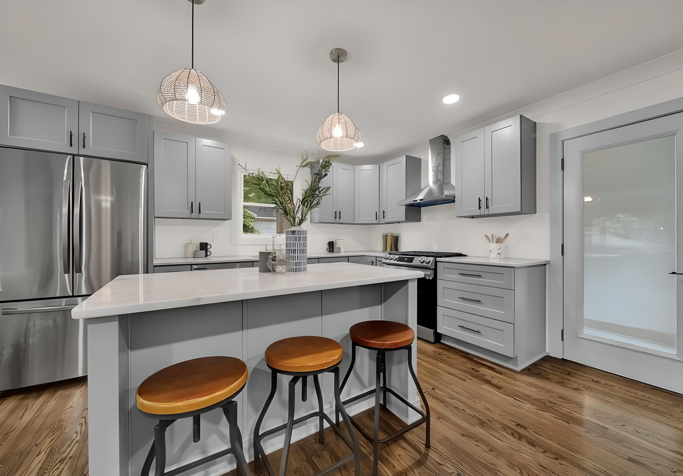 How to Enhance Your Kitchen and Bathroom with Top Cabinetry Solutions in Virginia Beach and Charlotte, NC