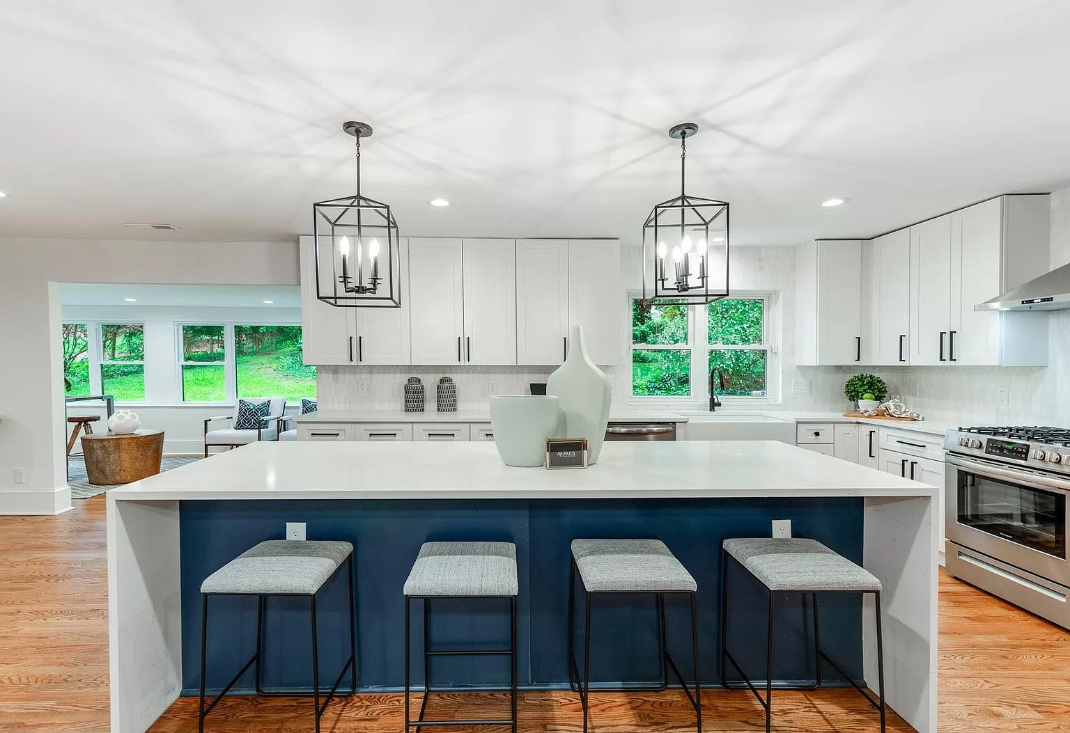 Why L&C Cabinetry is the Premier Source for Wholesale Cabinetry and Flooring for Contractors, Home Builders, and Designers