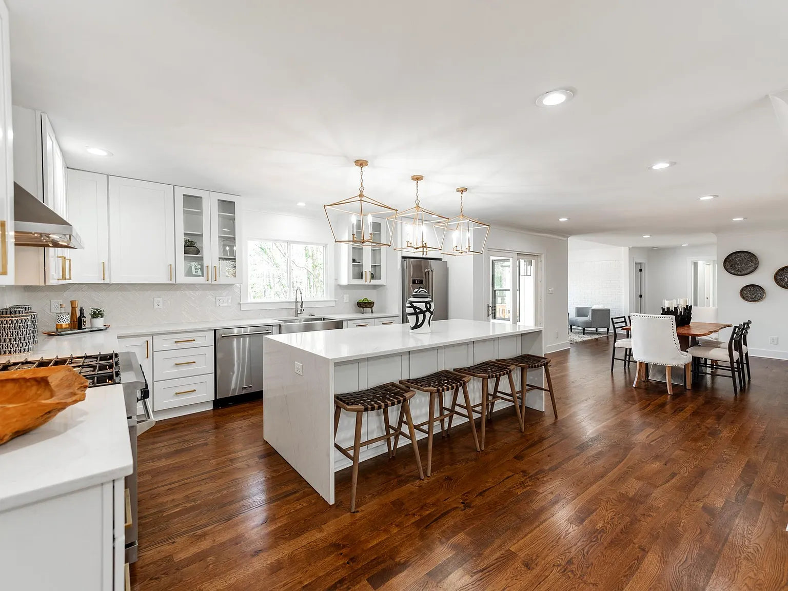 Modern Kitchen Cabinets and Flooring for Virginia Projects