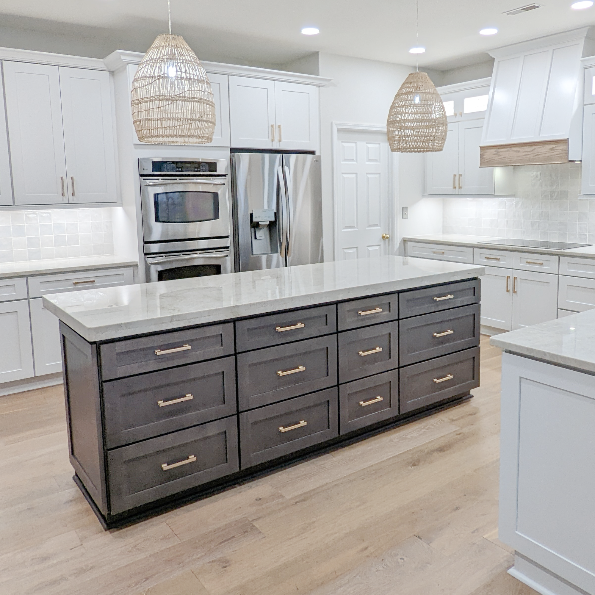 S1-AshGray_2_2892d277-c7dc-4208-9f52-2ab90dbf1fe0 - L&C Cabinetry